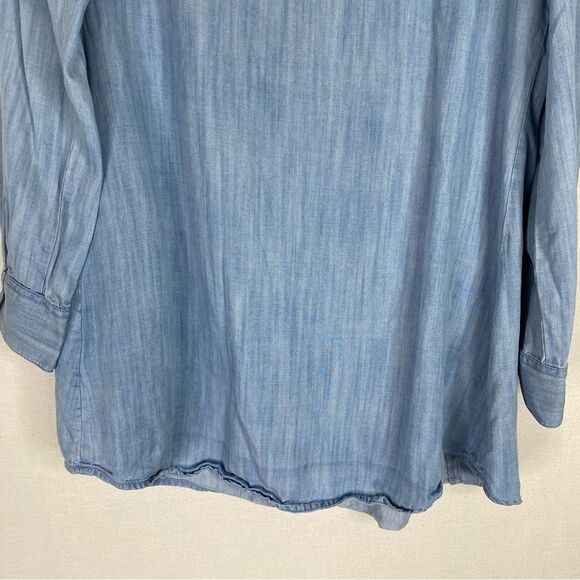 Foxcroft Dress Women’s Blue Chambray Button Down Shirt Pockets 100% Tencel 8 - Picture 9 of 11